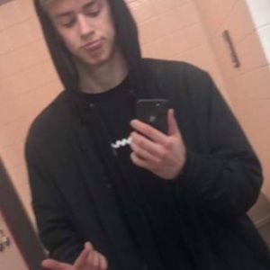 Meet your Posher, Connor